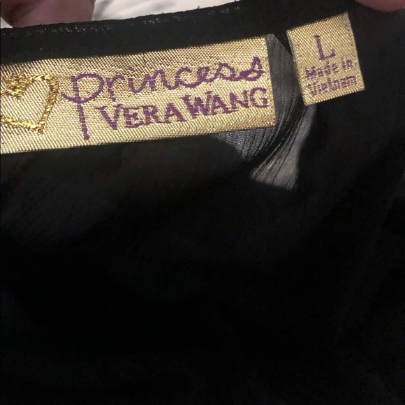 Vera Wang Princess Top - Picture 4 of 4